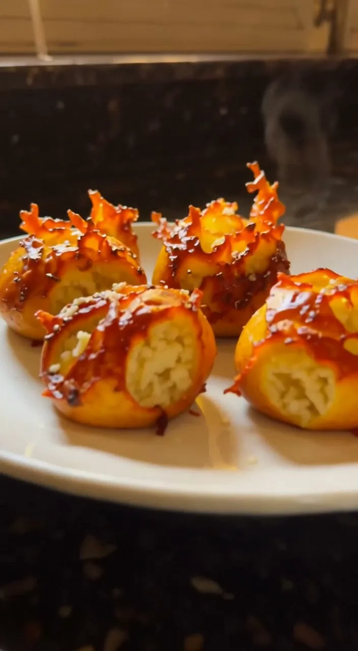 Crispy Salt and Vinegar Smashed Potatoes